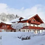 Appartement Sion 4 *